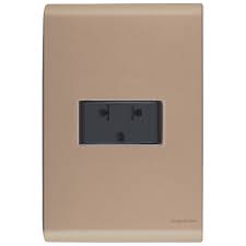 [57172011] CONJUNTO ARMADO TOMACORRIENTE 2P+T UNIV 10-15A 250V ORO VIEJO LIZ